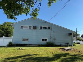 5 Lion Lane, North Babylon NY 11703