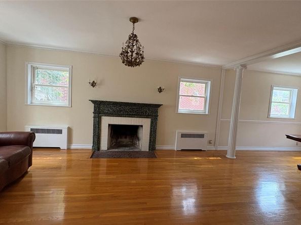 6240 Cromwell Crescent, Rego Park NY 11374