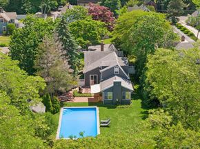 16 Union Avenue, Center Moriches NY 11934