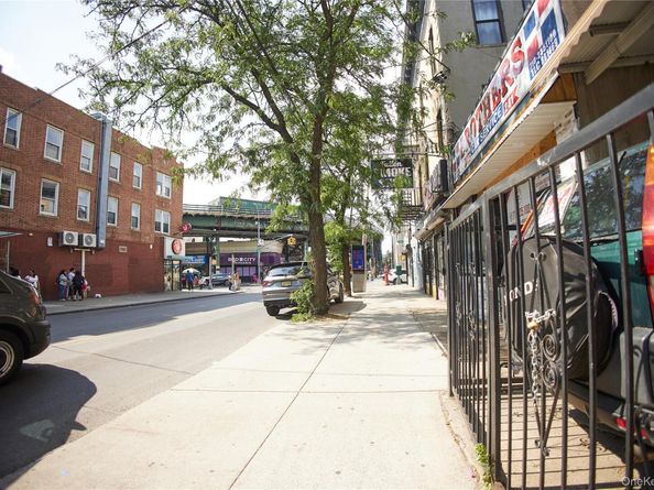 243 Crescent, Brooklyn NY 11208