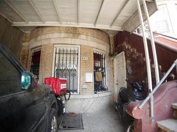 243 Crescent, Brooklyn NY 11208