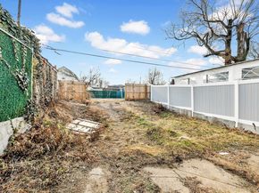 16418 109 Drive, Jamaica NY 11433