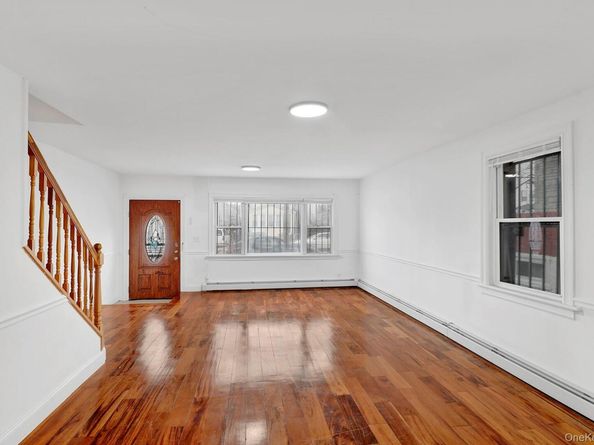16418 109 Drive, Jamaica NY 11433