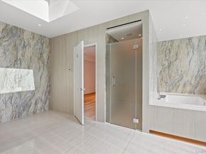 1 Foxwood Road, Great Neck NY 11024