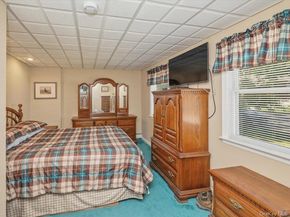 215 S 16th Street, Lindenhurst NY 11757