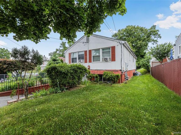 82 Riverdale Avenue, White Plains NY 10607