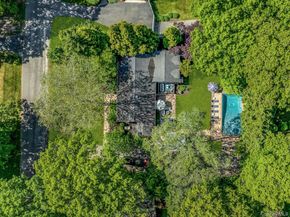 530 Woodcliff Drive, Mattituck NY 11952