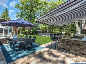 530 Woodcliff Drive, Mattituck NY 11952