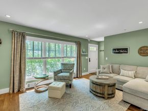 530 Woodcliff Drive, Mattituck NY 11952