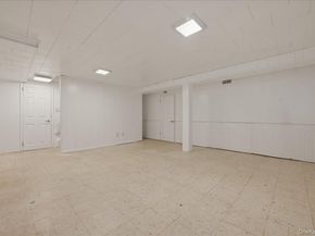 61 Hunter Lane, Hicksville NY 11801