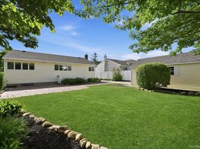 61 Hunter Lane, Hicksville NY 11801
