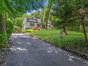 58 Makamah Road, Northport NY 11768
