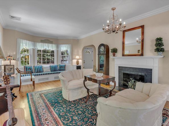 58 Makamah Road, Northport NY 11768