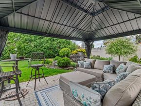 10 Peter Road, Hicksville NY 11801