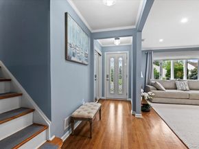 10 Peter Road, Hicksville NY 11801