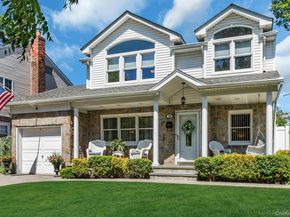 12 Pinewood Lane, New Hyde Park NY 11040