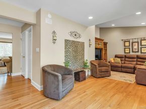 12 Pinewood Lane, New Hyde Park NY 11040