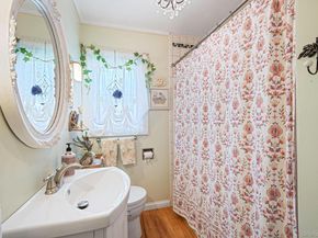 58 Royal Avenue, Flanders NY 11901