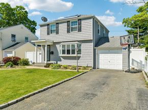 93 Crest Road W, Merrick NY 11566