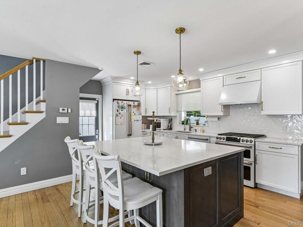 93 Crest Road W, Merrick NY 11566