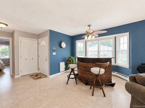 6 Naybor Avenue, Medford NY 11763
