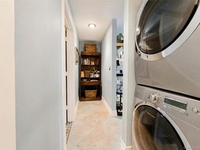 6 Naybor Avenue, Medford NY 11763