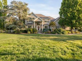 Undisclosed Address #1009548, Remsenburg NY 11960