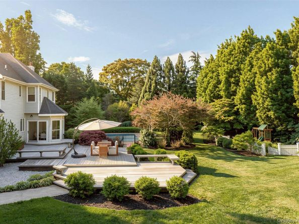 Undisclosed Address #1009548, Remsenburg NY 11960