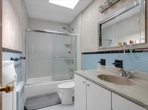 921 127th Street, College Point NY 11356