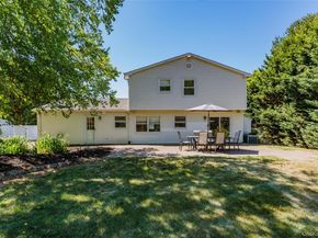 29 Segatogue Lane, South Setauket NY 11720