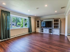 29 Segatogue Lane, South Setauket NY 11720