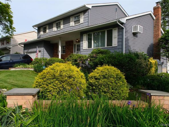 26 Eldorado Drive, East Northport NY 11731