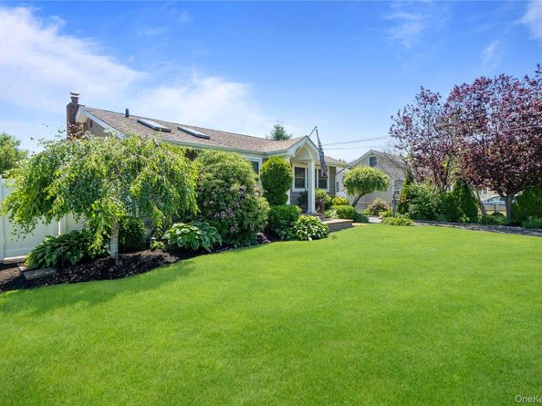 86 Claremont Avenue, West Babylon NY 11704