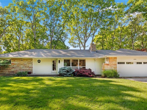 675 Dicks Point Road, Cutchogue NY 11935
