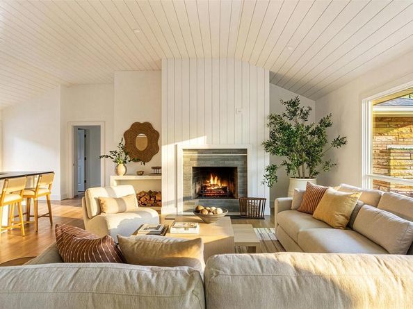 675 Dicks Point Road, Cutchogue NY 11935