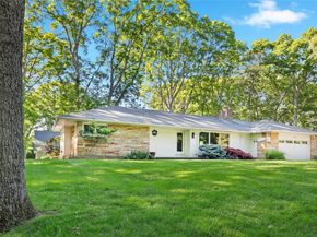 675 Dicks Point Road, Cutchogue NY 11935