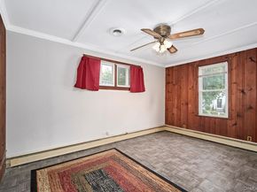 910 Linda Avenue, Thornwood NY 10594