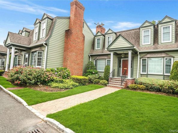 22 Duke Of Gloucest, Manhasset NY 11030