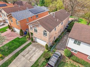 7112 242nd Street, Little Neck NY 11362