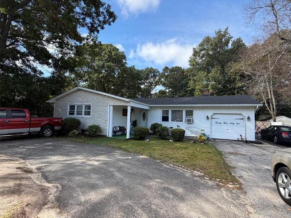 2346 Ocean Avenue, Ronkonkoma NY 11779