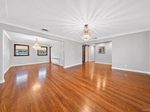 218-21 Stewart Road, Hollis Hills NY 11427