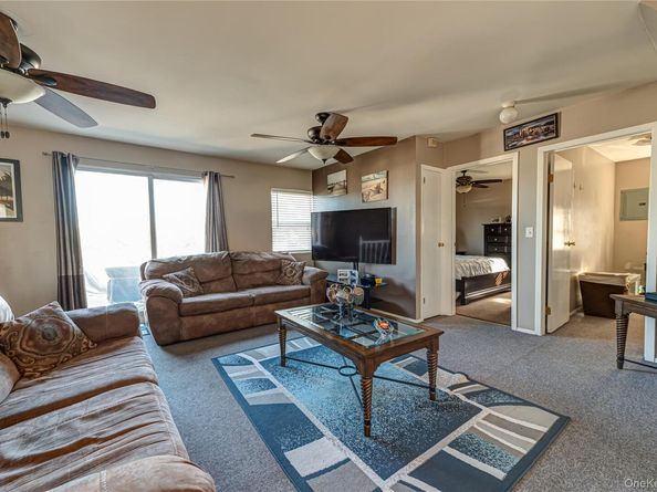 148 Kingfisher Road, Levittown NY 11756
