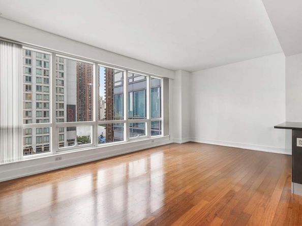 350 West 42nd Street 10M, New York NY 10036