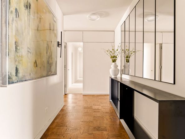 1050 5th Avenue PHA, New York NY 10028