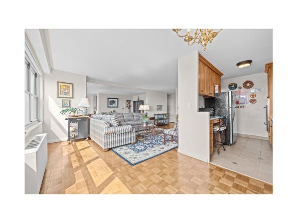 555 Kappock Street 10U, Bronx NY 10463
