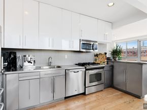38 Delancey Street 4B, New York NY 10002