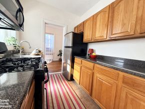 85-10 34th Avenue 421, Queens NY 11372
