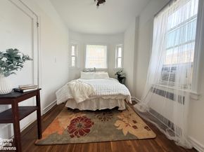 85-10 34th Avenue 421, Queens NY 11372