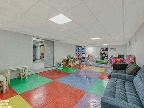 85-10 34th Avenue 421, Queens NY 11372