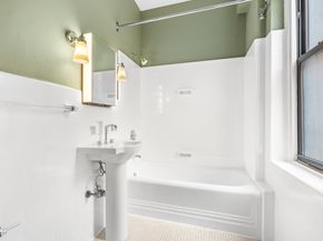 340 West 86th Street 11C, New York NY 10024